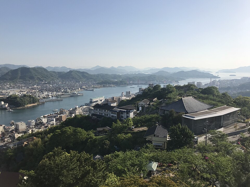 尾道水道　與向島